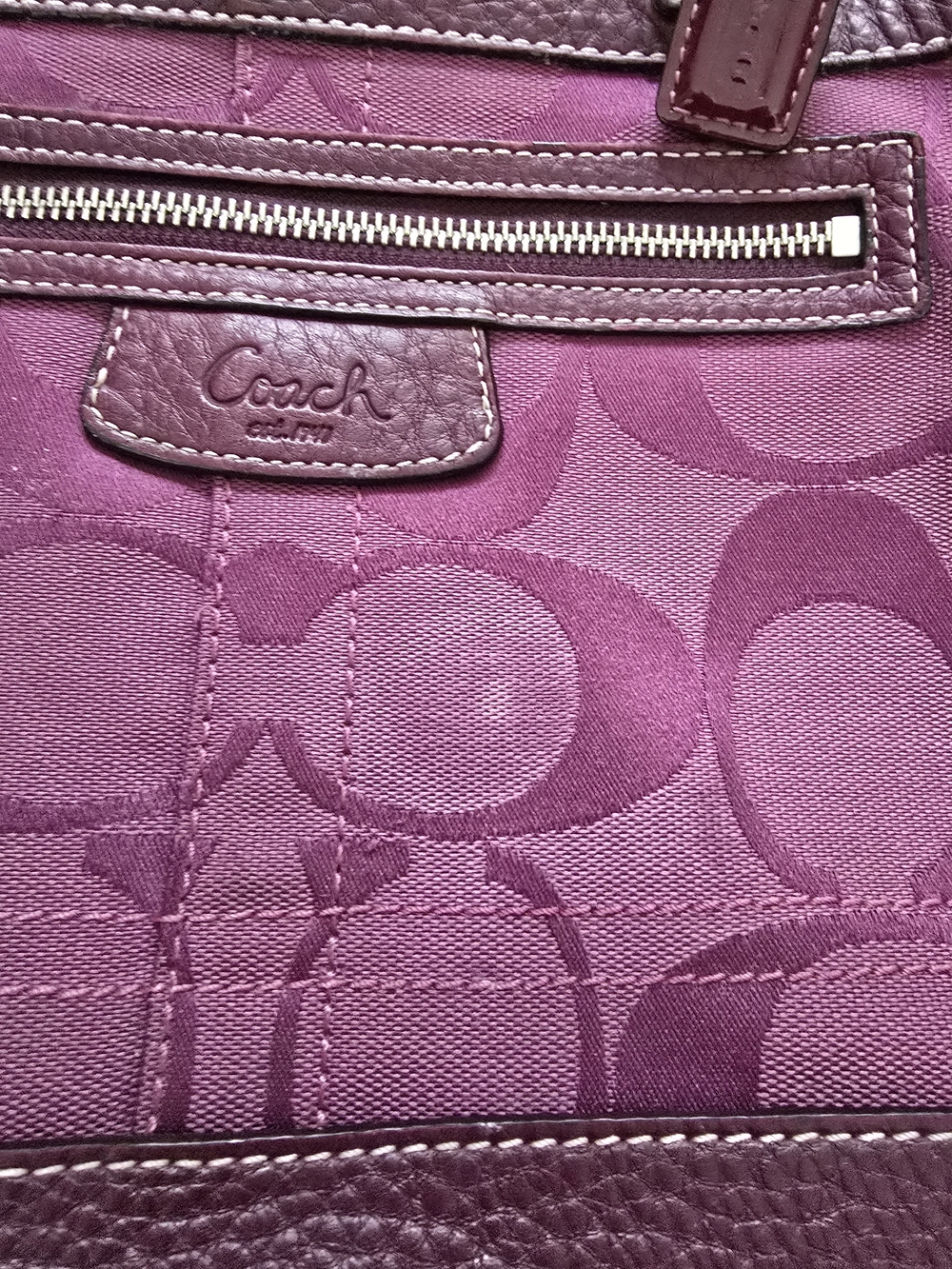 Coach Penelope Magenta Shoulder Signature Canvas Tote Bag 14422 - Picture 11 of 12